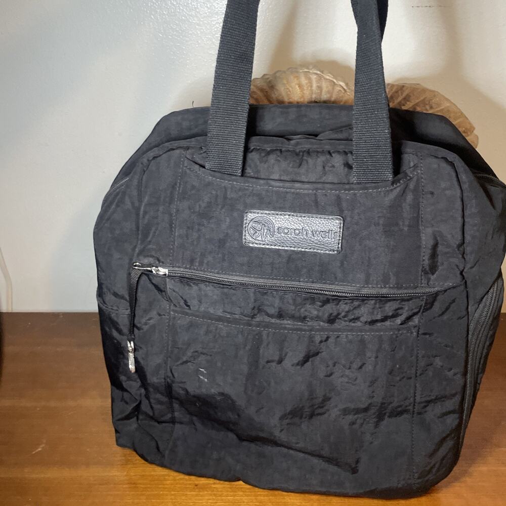 Sarah Wells Breast Pump Bag /Diaper Bag Black Convertible Backpack